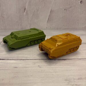 Godzilla KFC 1998 Toys INCOMPLETE Rocket Launcher and Tank Shooter (SKU:  273TO)